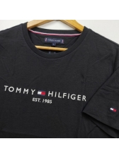 Camiseta Masculina Basica Logo Bordada Tommy Hilfiger Original - Preto