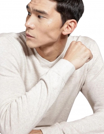 Suéter Aramis Tricot Manga Longa Gola V