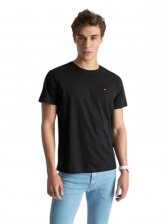 Camiseta Tommy Hilfiger Básica Masculina Gola Careca - Preto