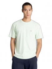 Camiseta Tommy Hilfiger Básica Masculina Gola Careca - Verde Claro